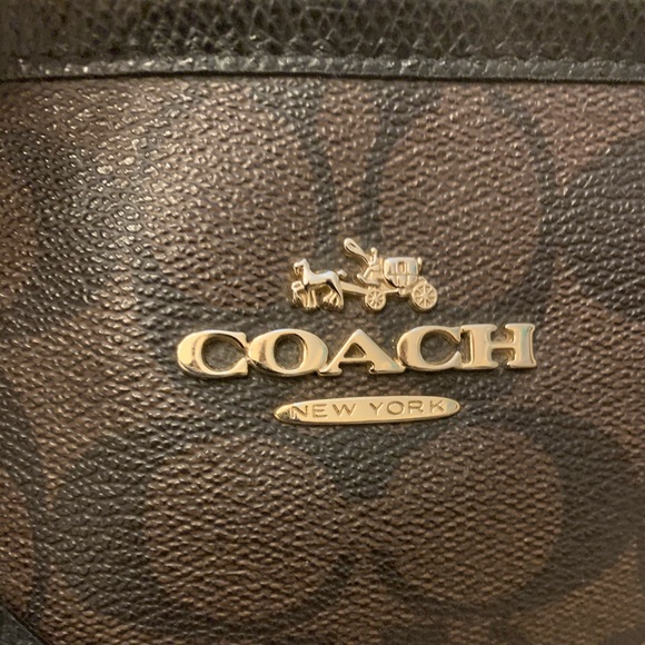 Coach Handbag 👜 - Picture 5 of 6